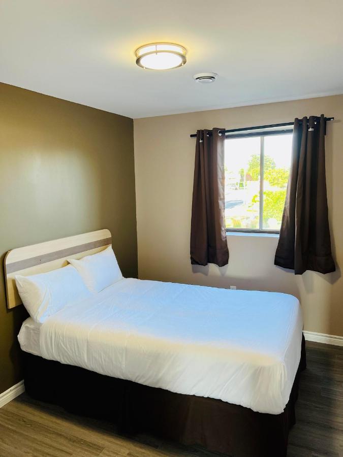 Super 8 By Wyndham Niagara Falls On 외부 사진