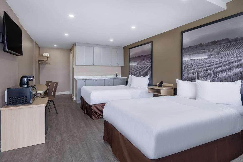 Super 8 By Wyndham Niagara Falls On 객실 사진