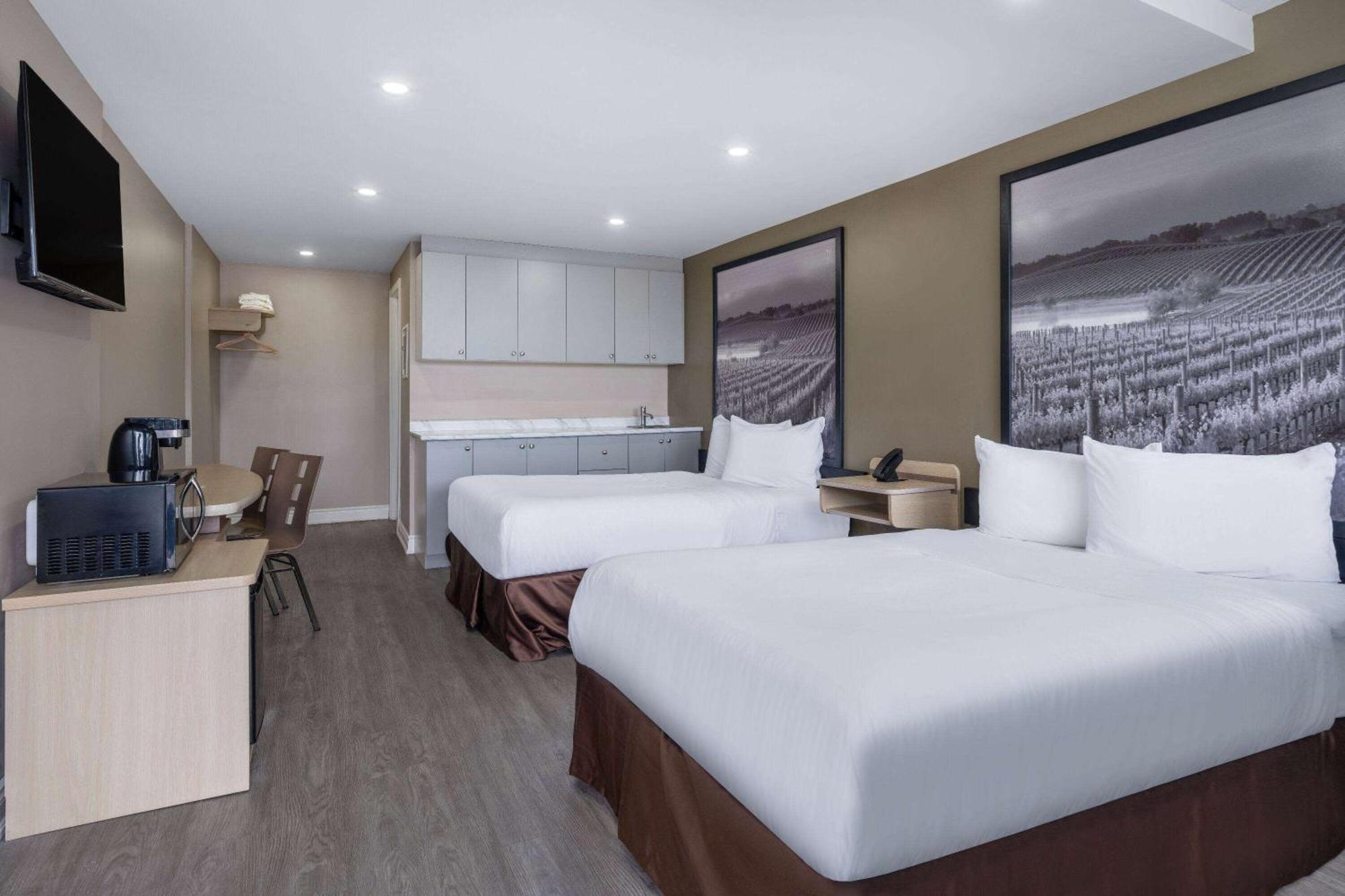 Super 8 By Wyndham Niagara Falls On 외부 사진