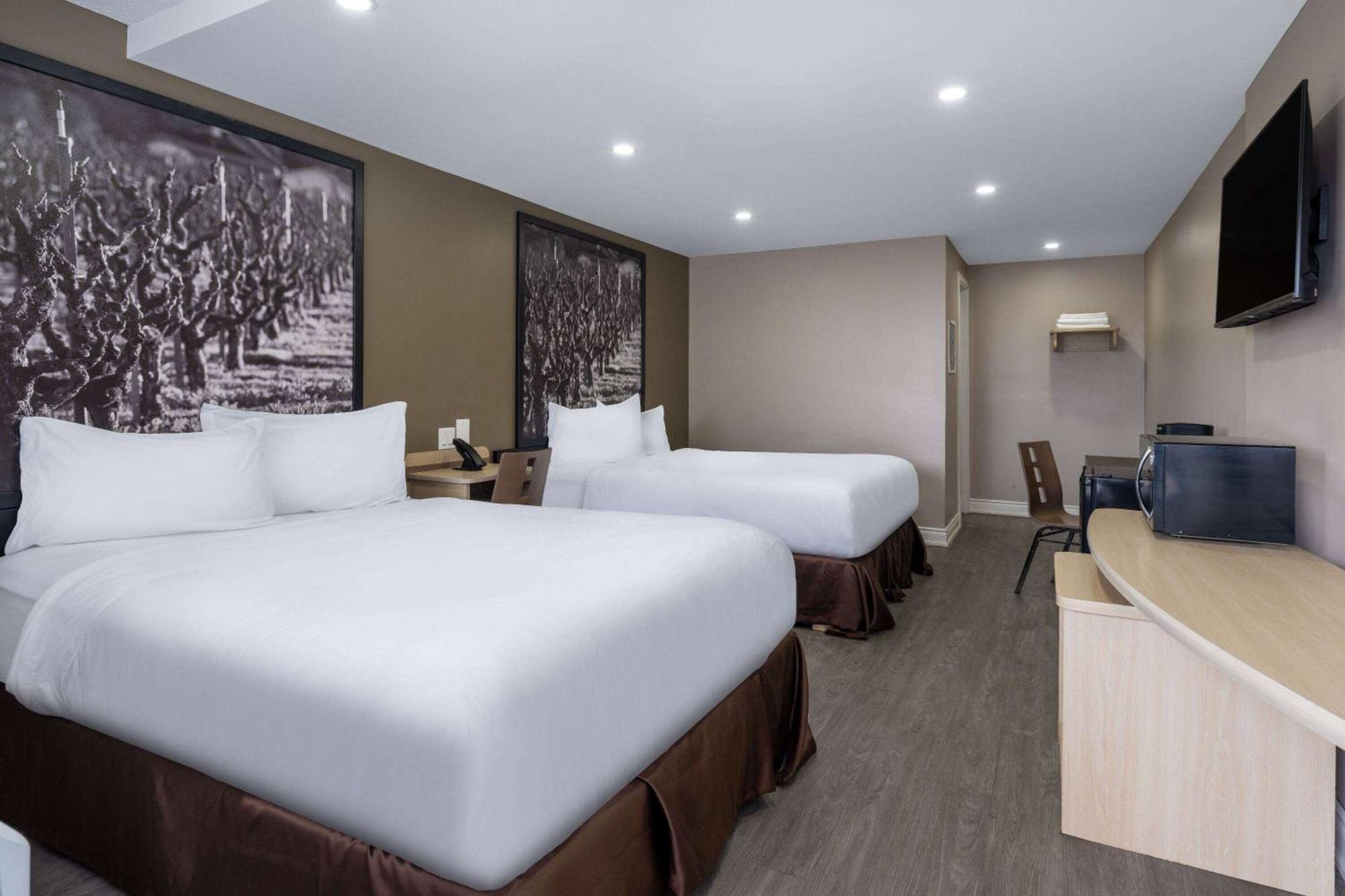 Super 8 By Wyndham Niagara Falls On 외부 사진