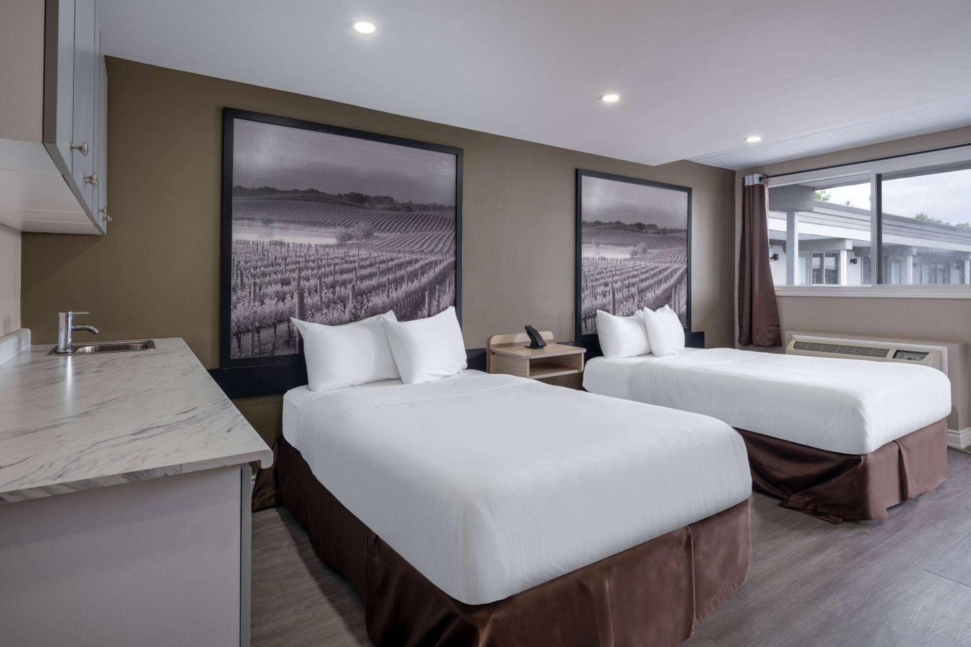 Super 8 By Wyndham Niagara Falls On 외부 사진