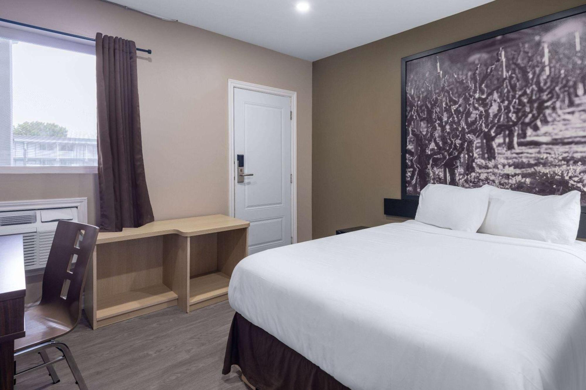 Super 8 By Wyndham Niagara Falls On 외부 사진